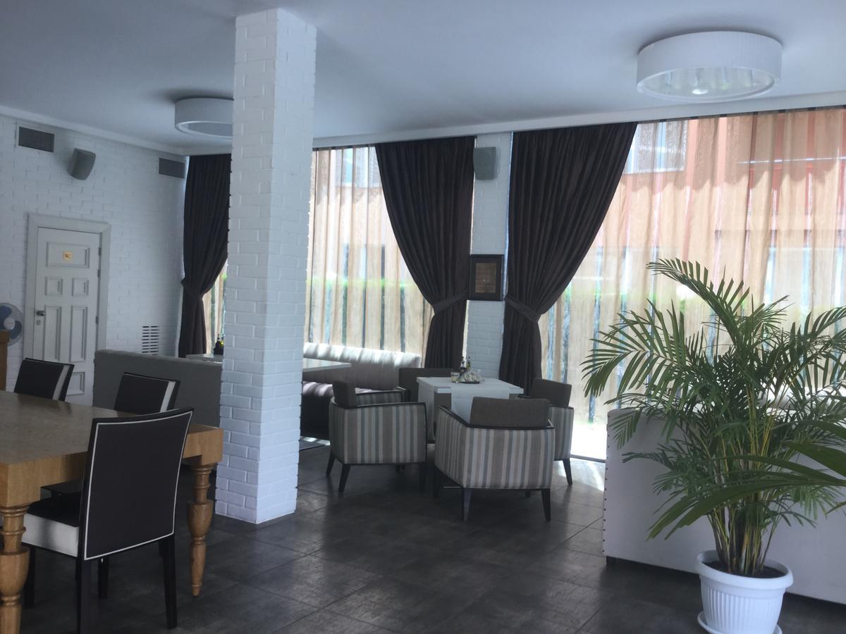 Oasis Suites Apartments And Studios Ravda Dış mekan fotoğraf